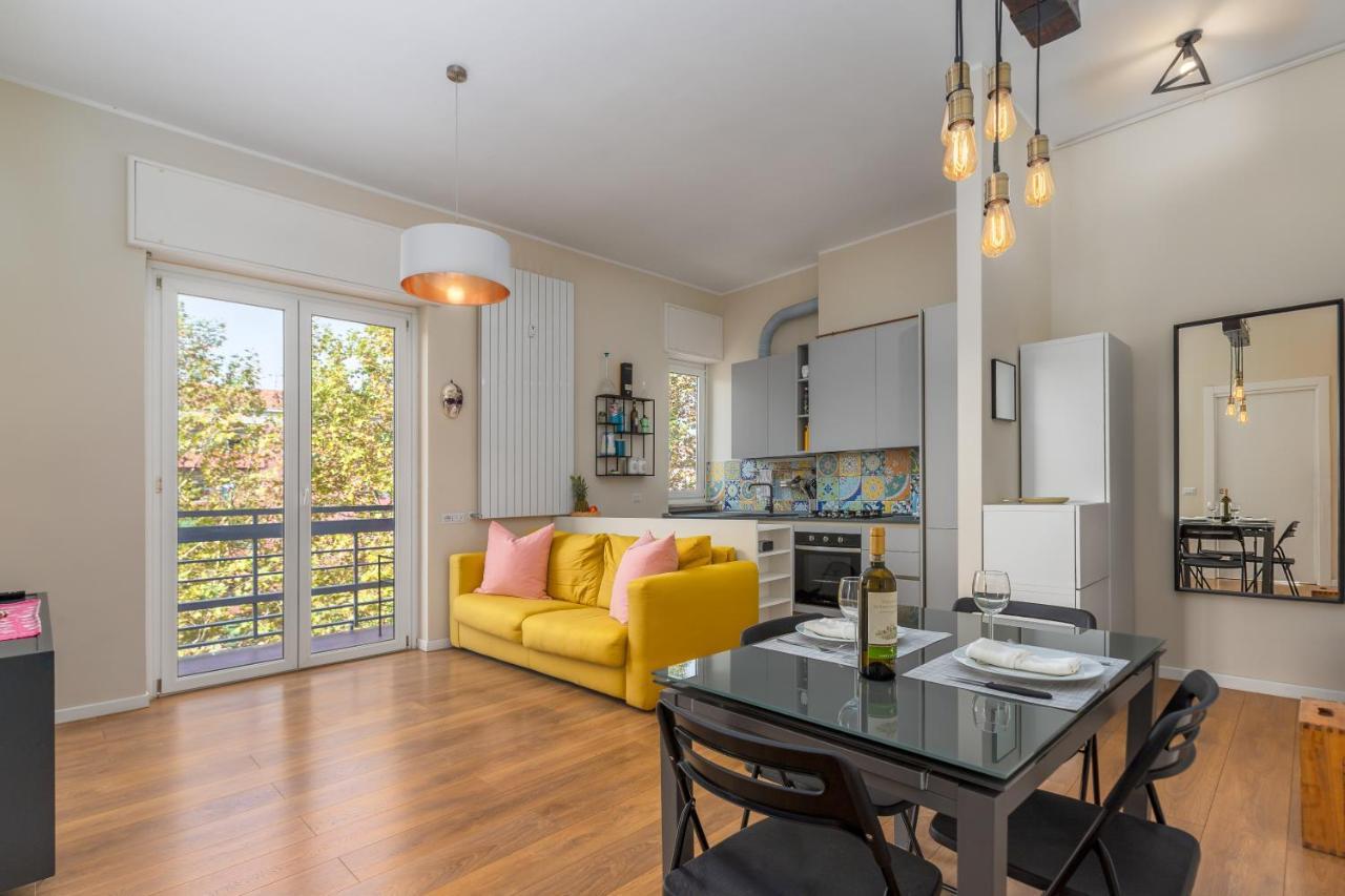Maiolica Apartment - Free Parking And Great Connection To Linate And Duomo Милано Екстериор снимка